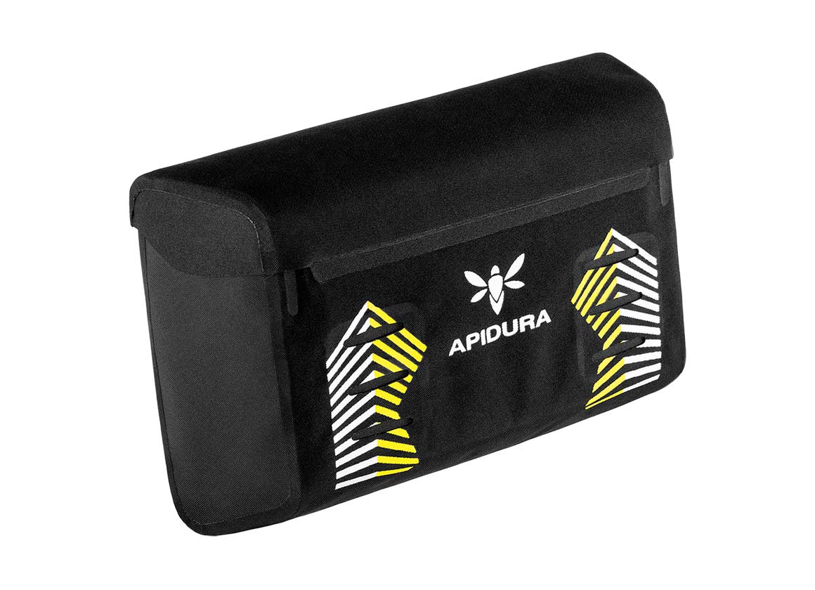 apidura-racing-handlebar-mini-pack-2.5l-1 Apidura racing handlebar mini pack